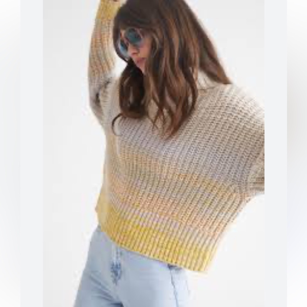 NWT  525 America Yellow and Cream Mock Neck Sweater XS